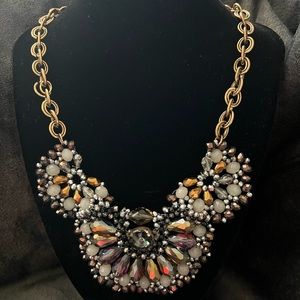 Costume necklace stunning